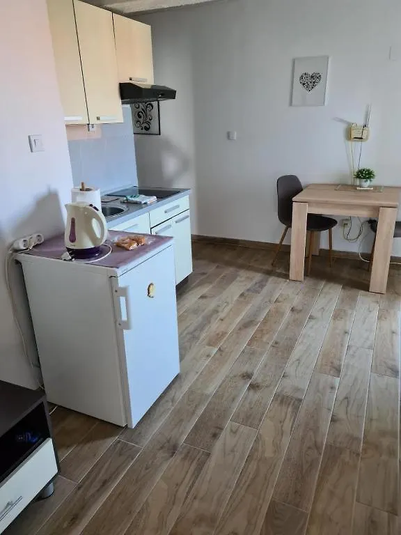 Milka Apartment Zadar 0*,